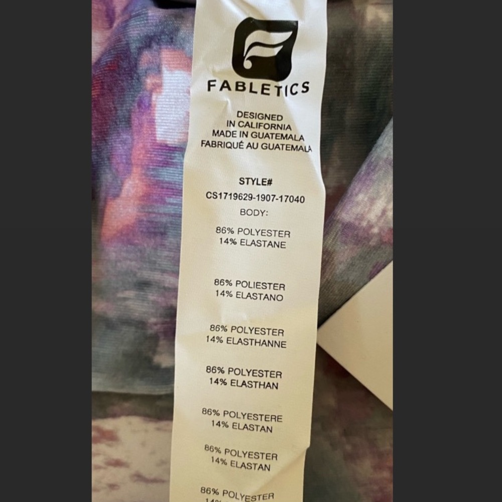 Fabletics high waisted marbled pattern Capri - image 9